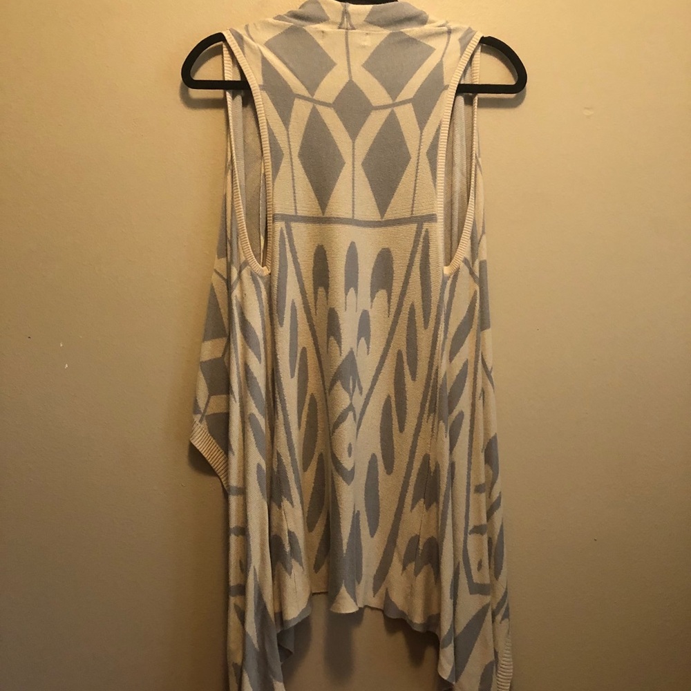 Umgee sleeveless sweater cardigan